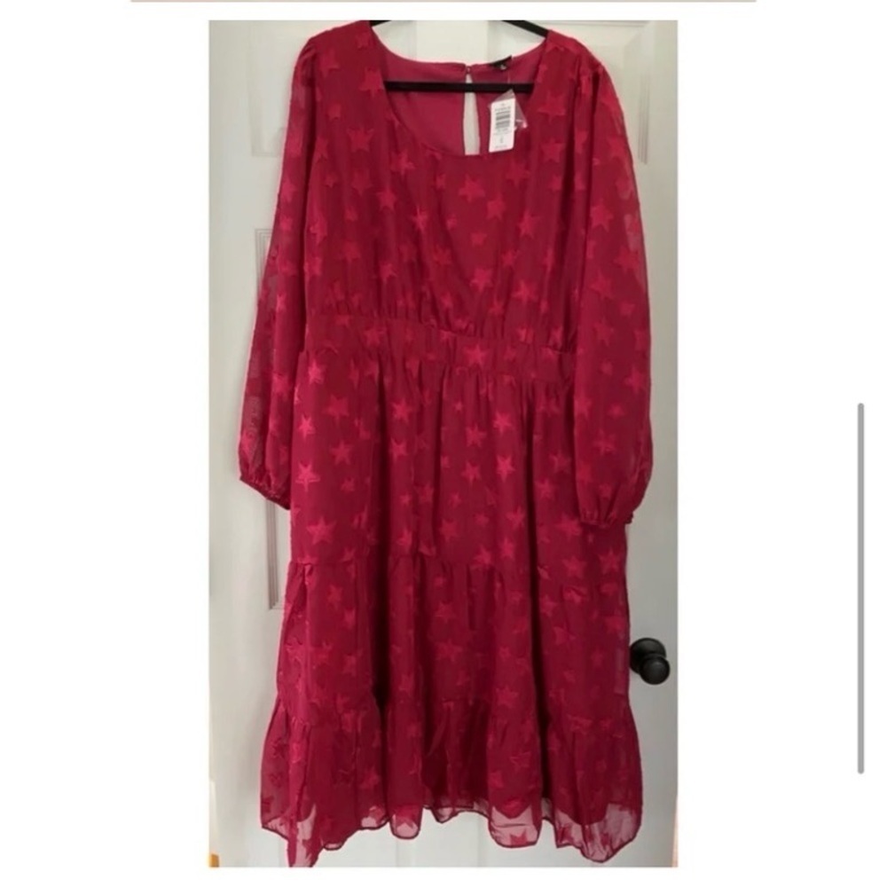 TORRID Magenta Star Tiered Long Sleeve Midi Dress - Picture 5 of 7
